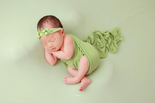 三沙2个月的宝宝